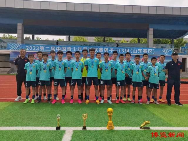 不过他也没再多说，便笑着说道：估计这个张二毛有点想不明白，我再找其他人打听打听吧。